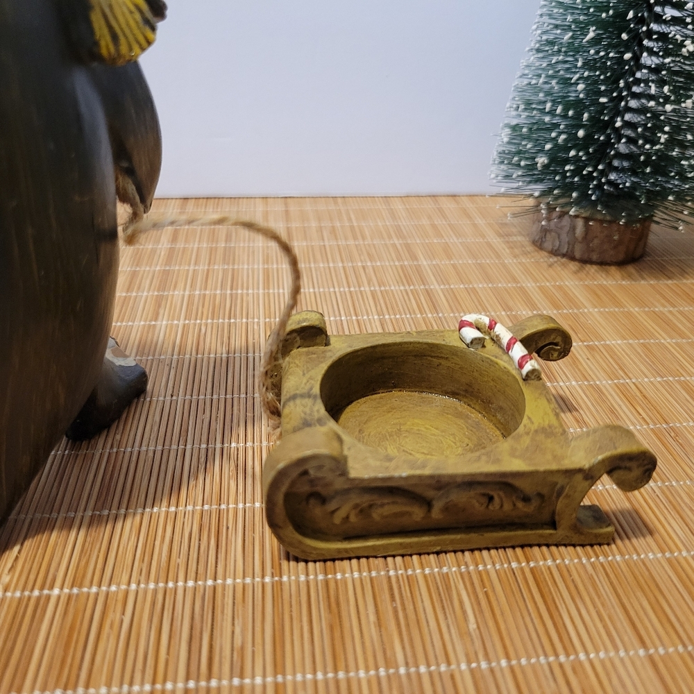Christmas Penguin Wood Look Resin Figurine Electric Votive Holder 2008 - Picture 5 of 6